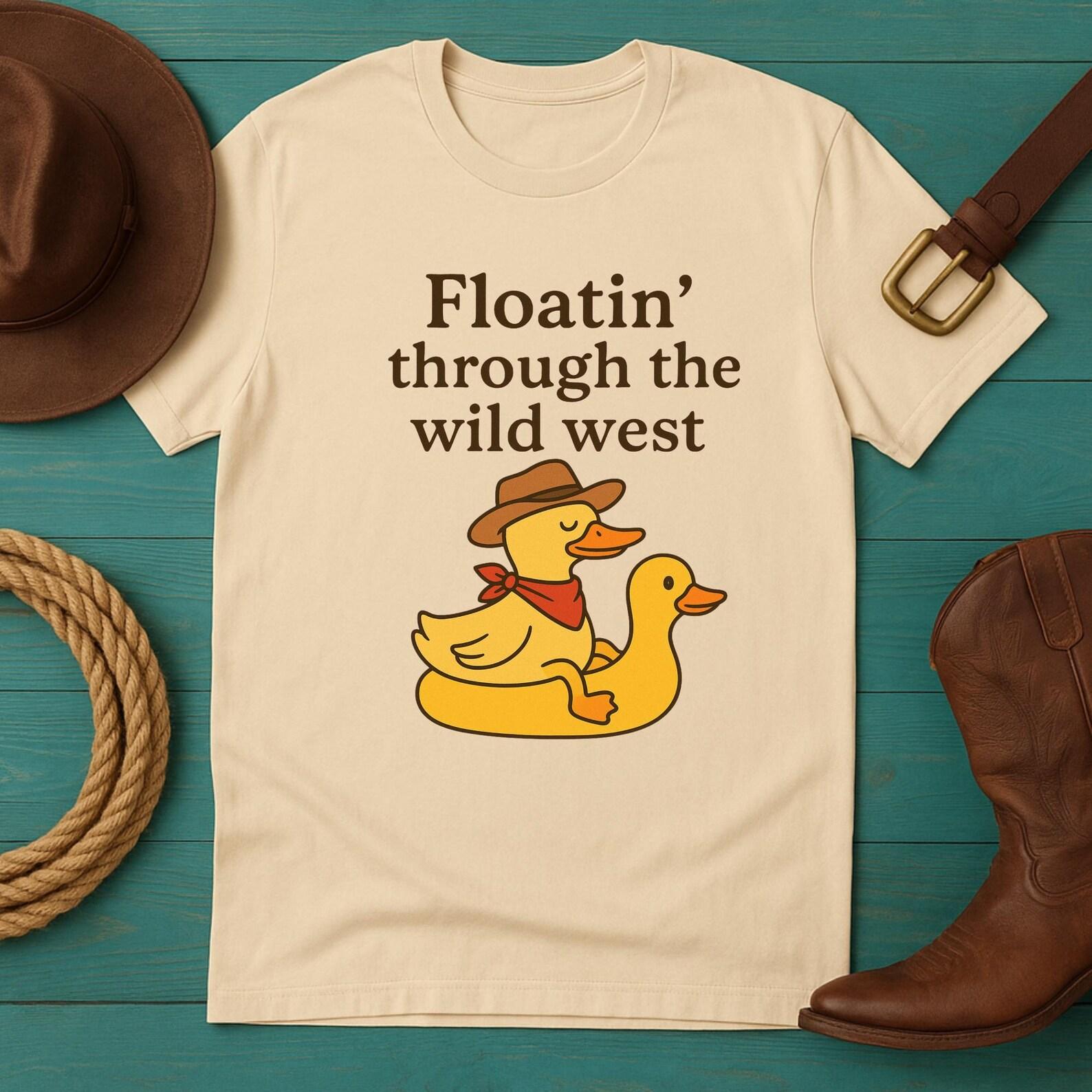 Funny Cowboy Duck Shirt – “Floatin’ Through the Wild West” Retro Western T-Shirt. 3XL