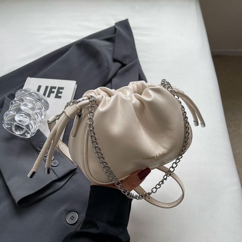 IELGY All-Match Bucket Bag Niche Design Chain Cross-Body Pleated Bag