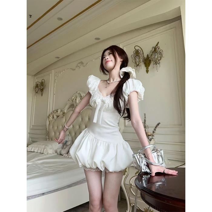 Sexy Sweet Girl Style Lace Patchwork Dress, New Summer New High-end Waist-cinching Puffy Short Skirt