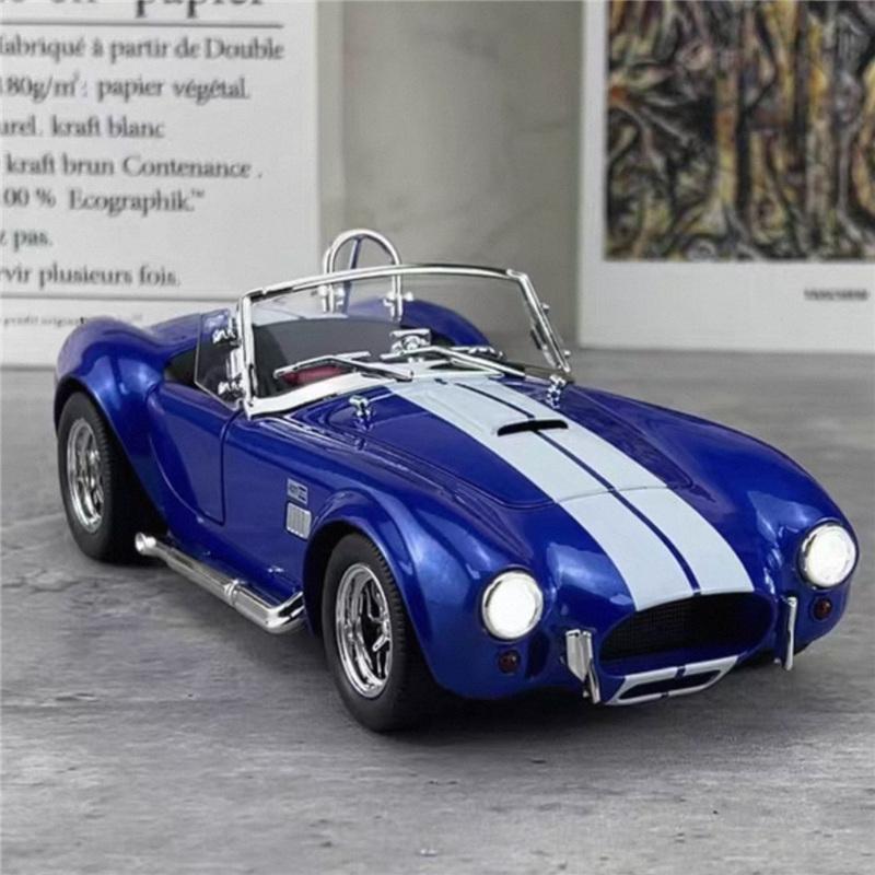 1:22 Shelby Cobra 427 S/C Alloy Roadster Sports Car Model Diecast Metal Classic Retro Vehicle Car Model Sound Light Kid Toy Gift
