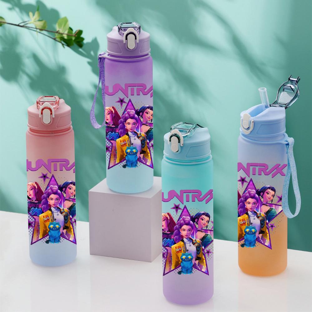 750 ml Wasserflasche Anime Cartoon K-Pop Dämonenjäger Aufdruck Große Kapazität Trinkbecher Tragbar Outdoor Sport Wasserbecher Kinder Kinder Geschenk