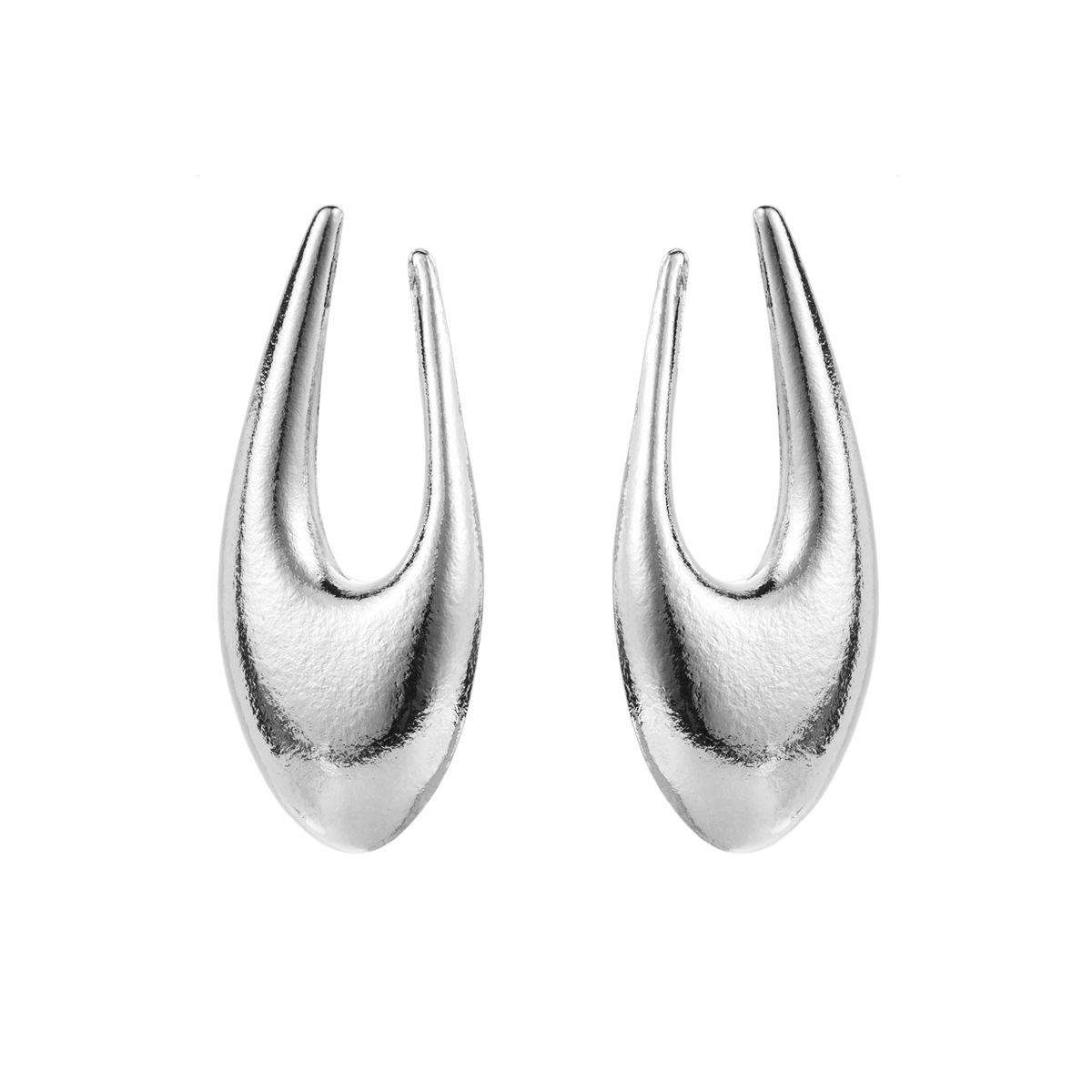 

Винтажные металлические серьги для изысканного образа серебряный