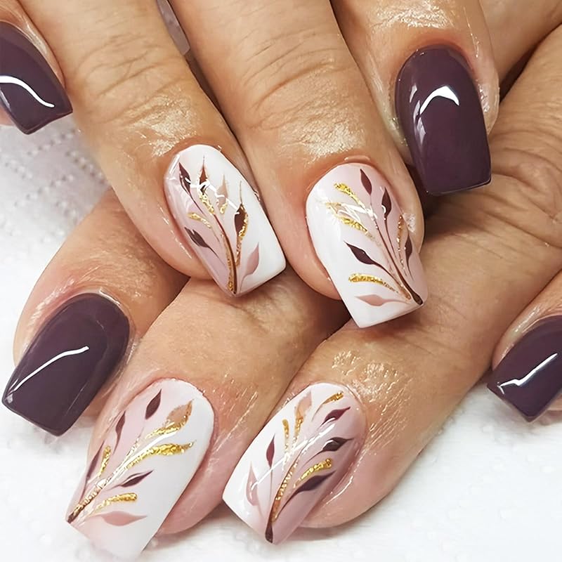 Maple Leaf Press on Nails Fall Leaves Stick on Fingernails Thanksgiving Short Square False Nails 24Pcs Glossy Silver Glitter Acrylic Fake Nail Autumn