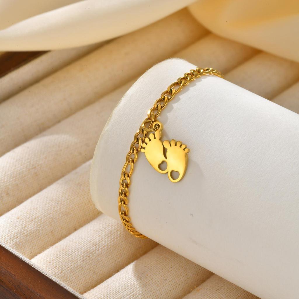 Golden Children's Figaro Footprint Anklet – Engravable Euro-American Style Ornament