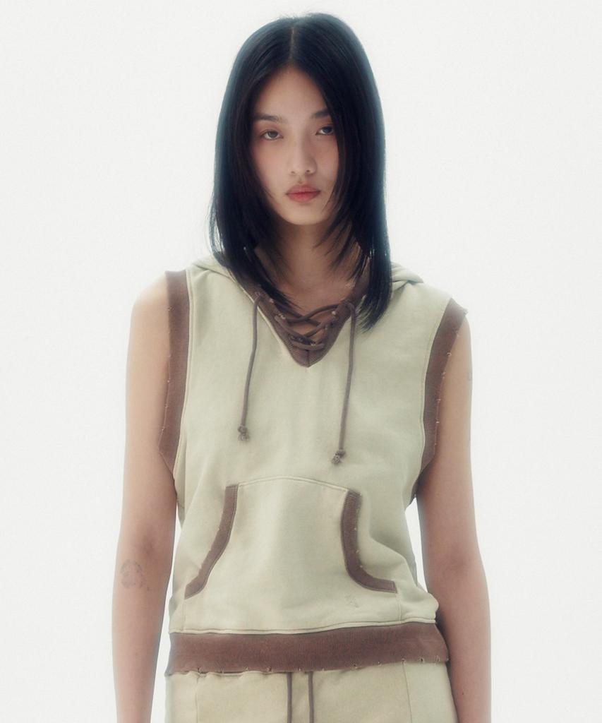 Leoninghai Hooded Sleeveless Sweat Vest [Beige]
