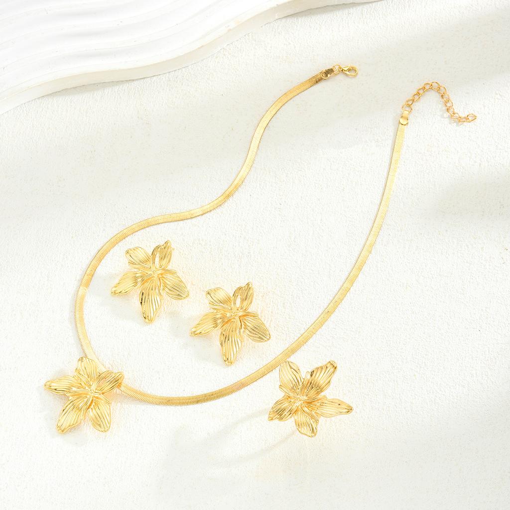17KM 4 Piece Flower Earrings Ring Necklace Set Fashion Jewelry Women Trendy Shiny Daily Party Accessory Gift For Her