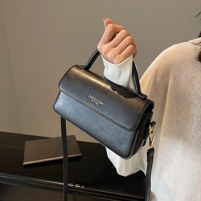 Borsa Piccola Retro, Borsa a Spalla Singola Crossbody Casual, Elegante e Semplice Borsa Quadrata Piccola da Pendolarismo a Mano