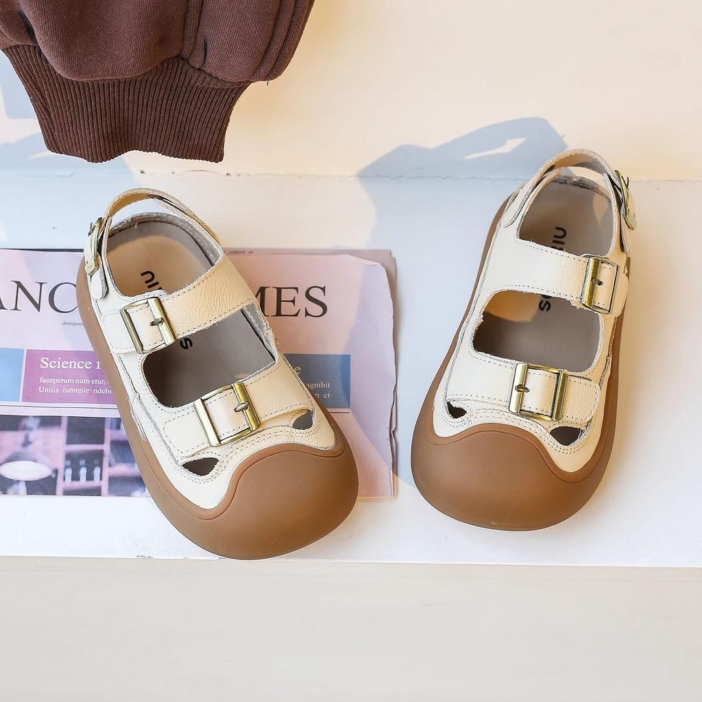 Kids Beach Shoes Toes Capped Anti-kicked Boys Girls Sandals Non-slip Hook&loop 2025 Summer New Children Retro Casual Shoes Soft