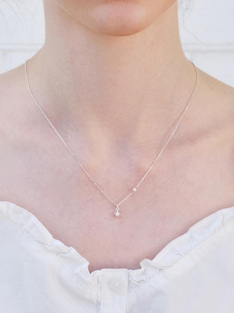 Engbrox [Silver925] Dazzle Star Pearl Necklace