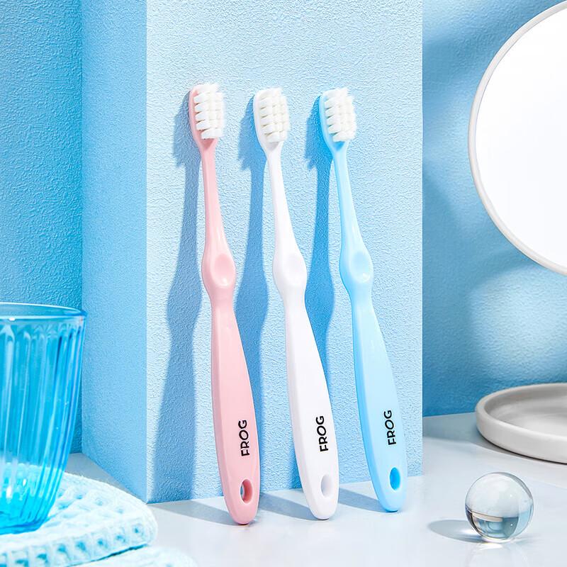 Frog Ultra-Fine Soft Bristle Toothbrush 985 C3 Version