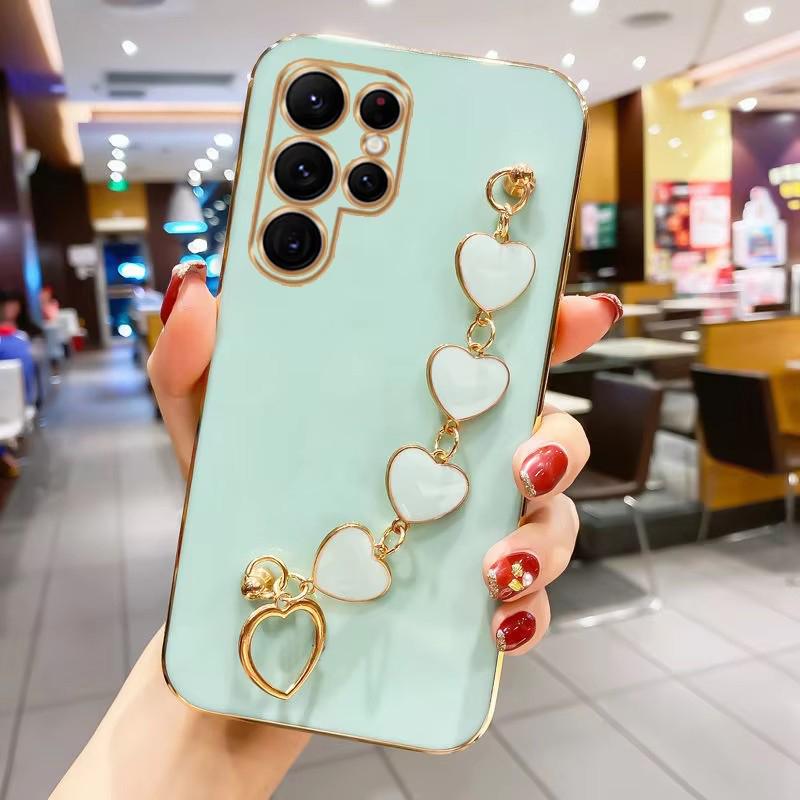 Plating Love Heart Bracelet Chain Phone Case For Samsung Galaxy S26 S2 Ultra S24 S23 FE S22 S21 S20 S10 Plus Back Cover
