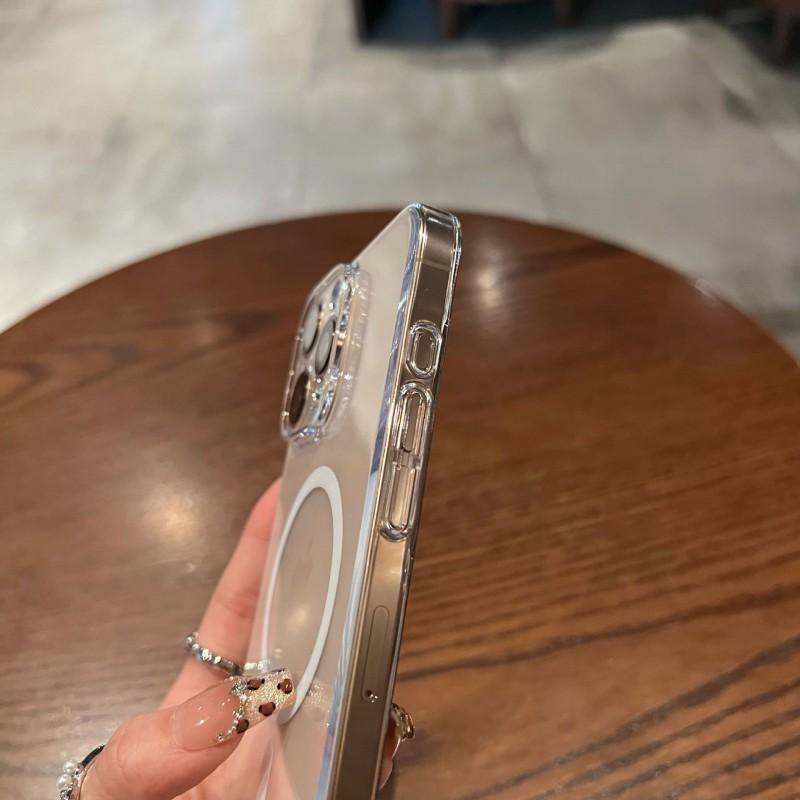 Ultra-Thin Magnetic Clear Hard PC Phone Case IPhone 18 Pro Max Anti-Yellowing Shockproof