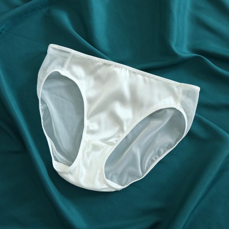 Tangge Silk Women's Mid-Waist Satin Panties with Lace and Breathable Mesh