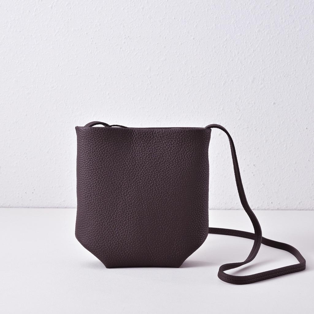 Bucket phone bag, minimalist top layer togo cowhide single-shoulder crossbody bag, full leather inside and out small bag for women