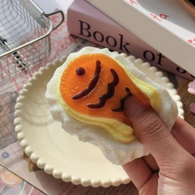 Taiyaki Squeeze Toy Stress Relief Fidget Toy Ultra-Realistic Dessert Food Sticky Squeeze Toys for Kids Adults