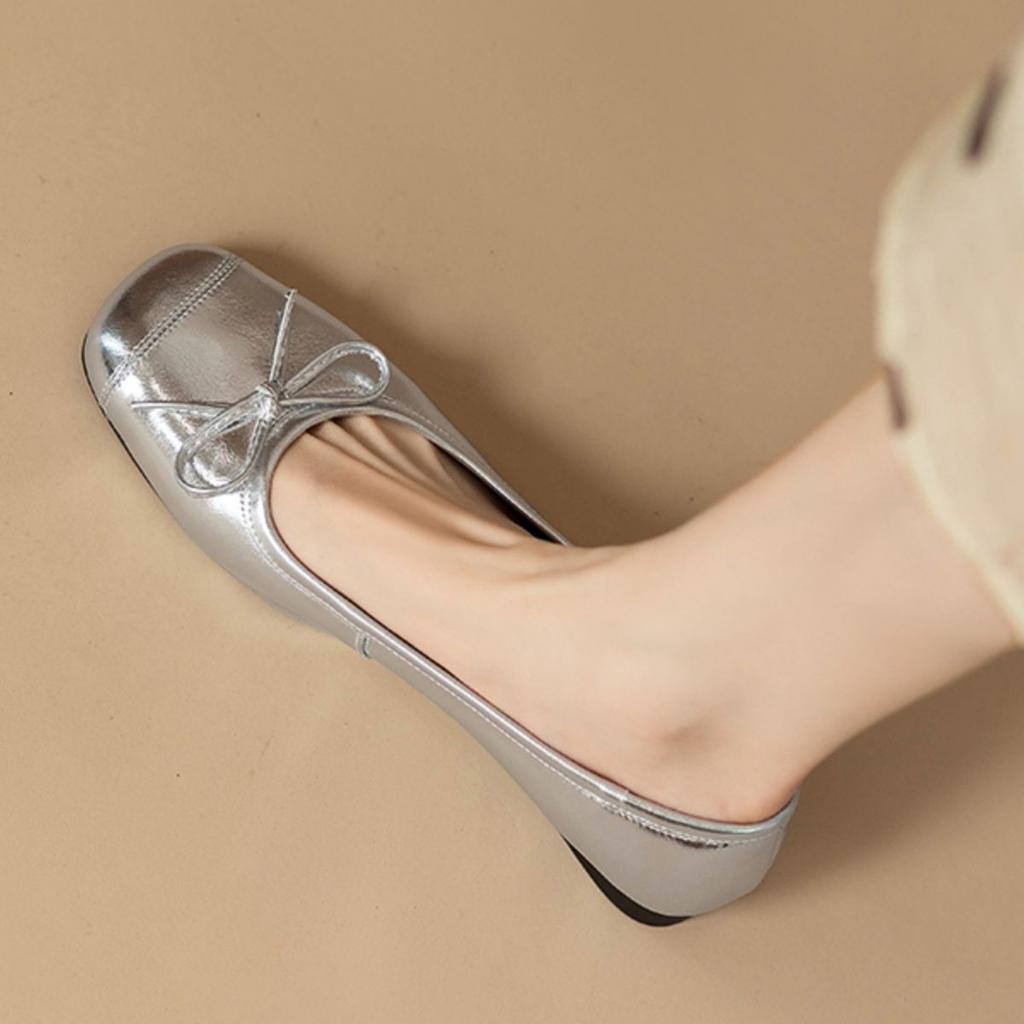 Flat-bottomed gentle ballet shoes fairy shoes 2025 summer new French bow round head evening shoes small single shoes