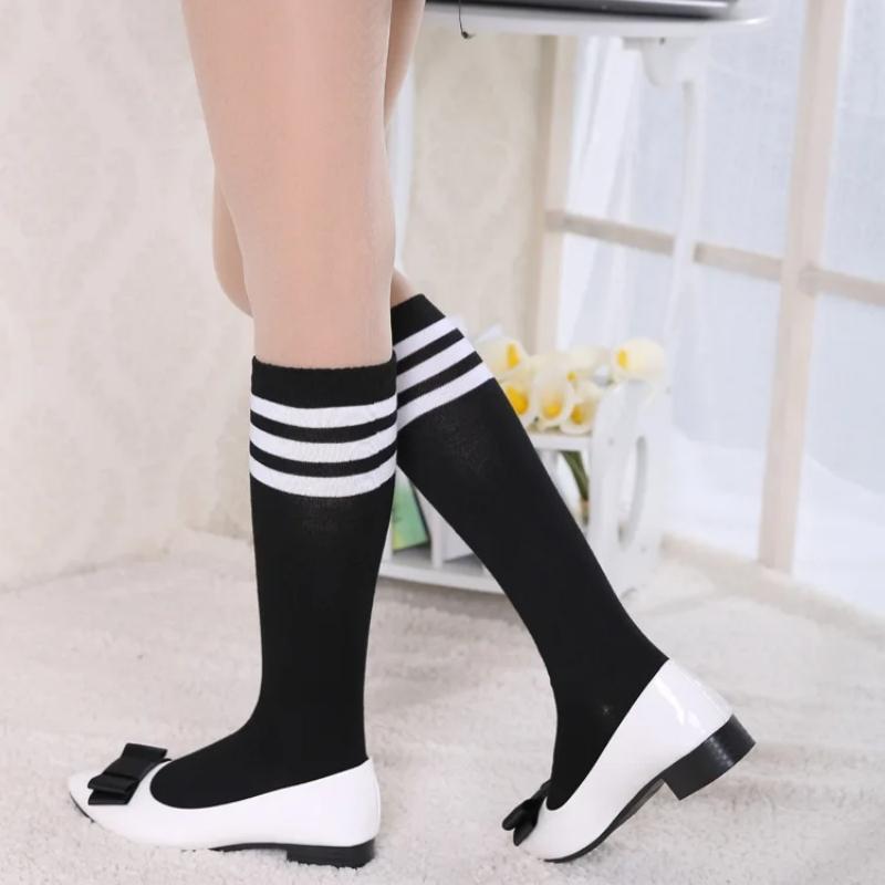 Women's Knee High Cotton Socks Streewear Harajuku Cheerleaders Black White Three-Line Striped Running Sports Socks
