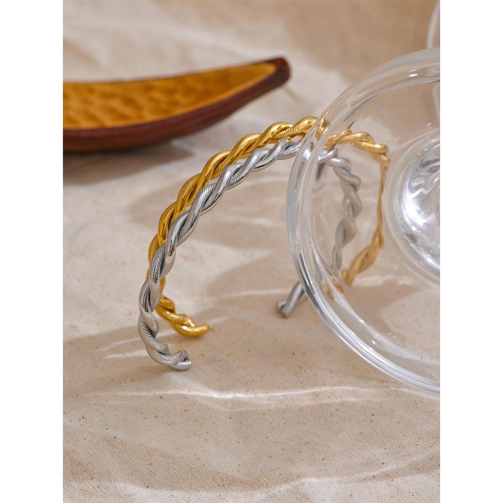 Yhpup Braceletjonc Métal Torsadé en Acier Inoxydable Imperméable Minimaliste Métal Mode Quotidienne Plaqué Or Bijou de Poignet