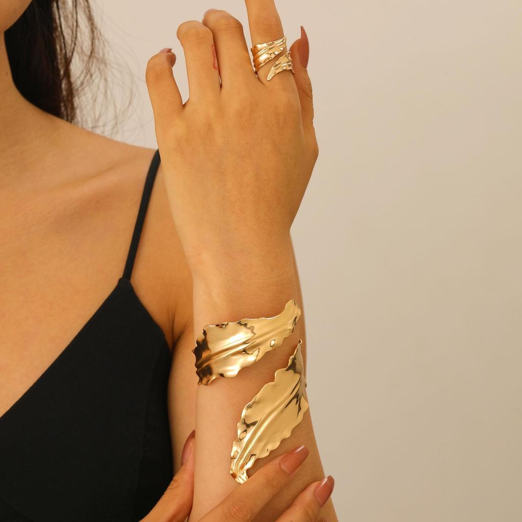 Bold Leopard Print Geometric Bangle & Ring Set - Adjustable Hand Jewelry for Women