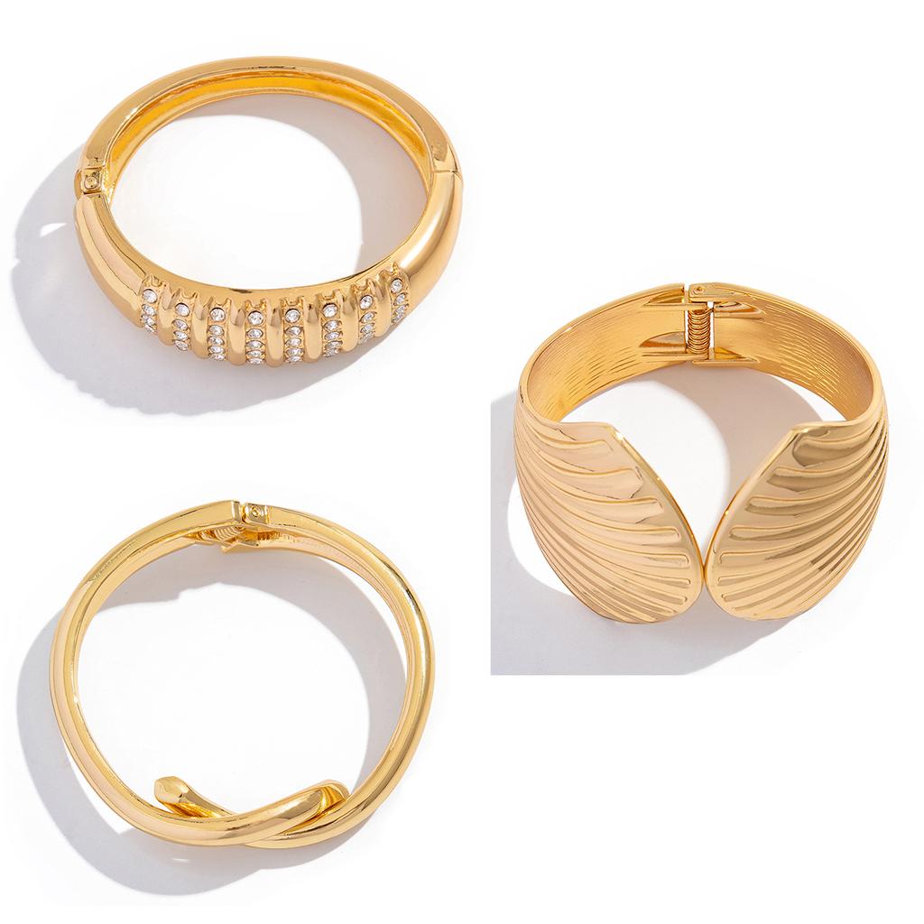 Ingemark Exaggerated Hip Hop Metal Scallop Knot Open Bangles Women Trend Vintage Gold Color Rhinestone Bracelet Men Jewelry