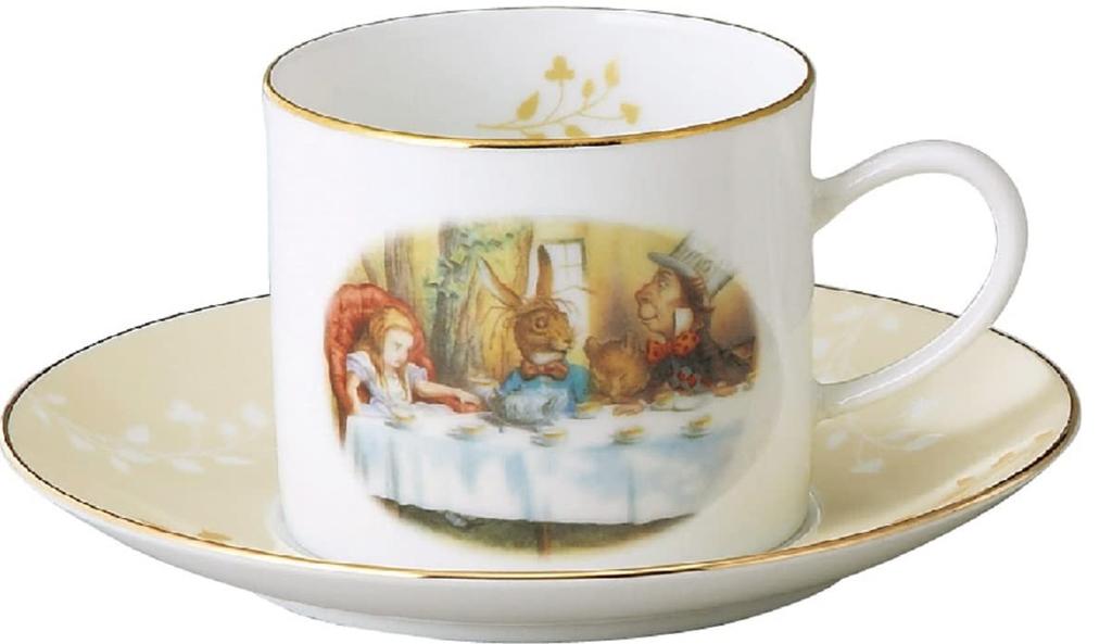 Yamakasyoten Macmillan Alice v šálku s podšálkem 230ml Alice Classic Tableware Různé zboží Slonovinová barva Vyrobeno v Japonsku (Alenka říše divů) & Přibl.