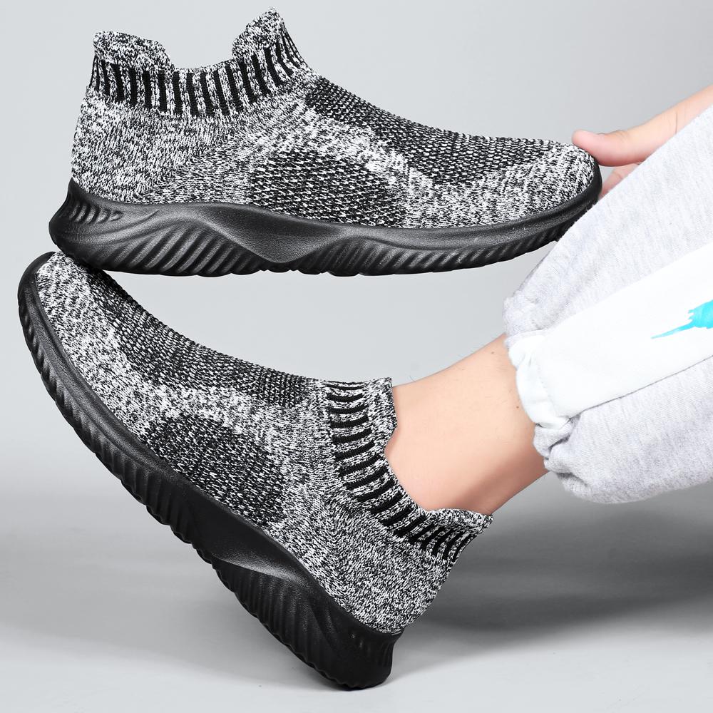 Men Casual Sneakers Breathable Socks Shoes Men Sneakers 2025 Fashion Male Casual Walking Comfortable Black Sneakers Men Shoes