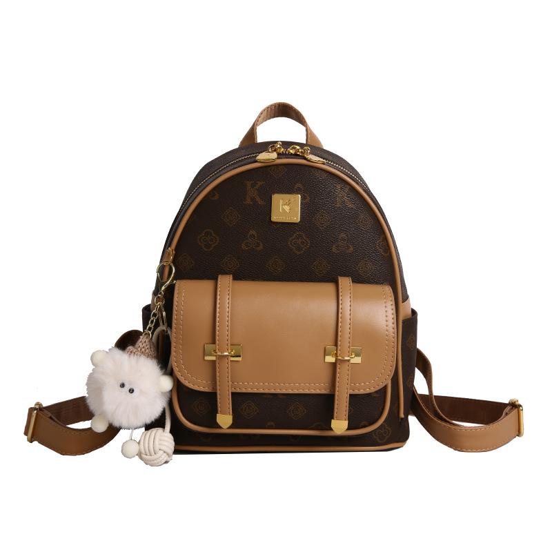 European and American Fashion Large Capacity Backpack Women's New Popular Travel Backpack Casual Student Commuting Small Backpack