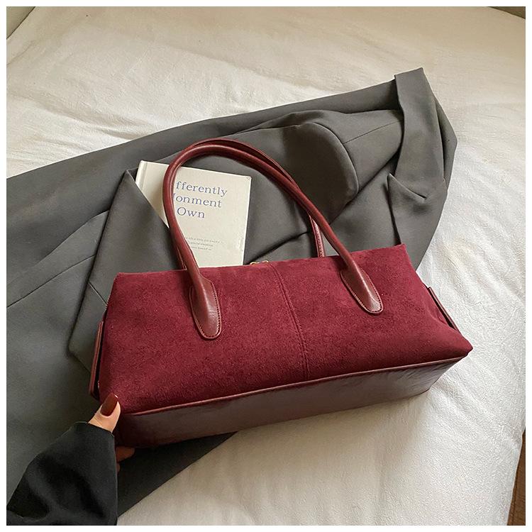 

2025 осень новая ленивая текстура подмышечная повседневная сумка нишевая простая высокая ценность повседневная сумка через плечо женская