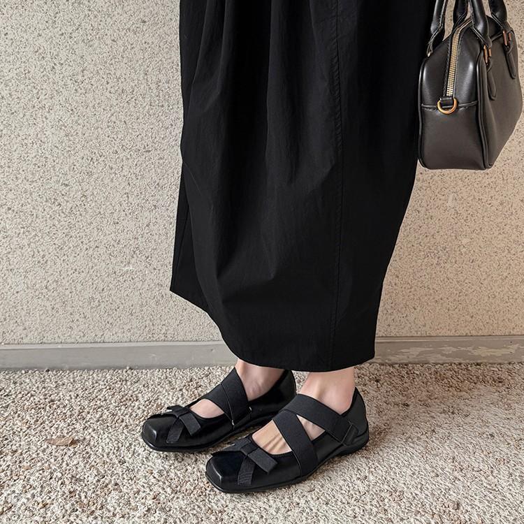 Japanese Mary Jane Shoes 2025 New Ballet Shoes Velcro Bow Retro Square Head Flat Sole Shoes Women