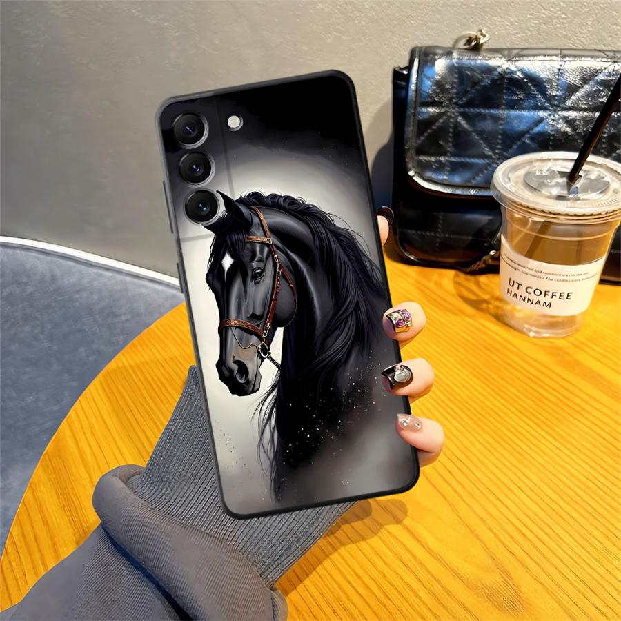 

Animal Horse Pattern Black Soft Phone Cover Case for Samsung Galaxy A40 A16 A10 A12 A70 A05 A06 A30 A15 A20 A13 A50 A17 A04 Galaxy A30s