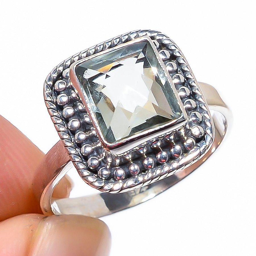 

Кольцо из чистого серебра 925 пробы с натуральным аметистом, размер 7, y3P50