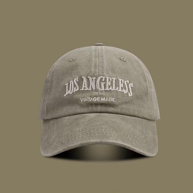 Retro Washed American Baseball Cap with Letters for Couples, Versatile for Women To Show Off Their Faces, Small Duckbill Cap for