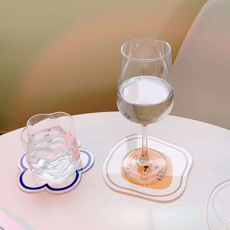 Chang Baosen Niedliches Cartoon Acryl Untersetzer Set