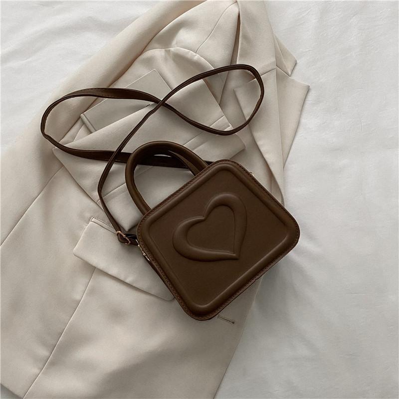 Retro Texture Small Bag Women 2025 New Trend Fashion Casual Love Shoulder Messenger Bag Portable Small Square Bag