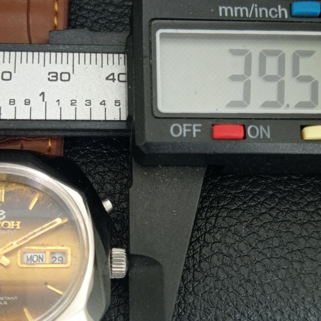 AUTOMATIC VINTAGE RICOH R31 JAPAN MENS ORIGINAL DIAL WATCH a704727-1