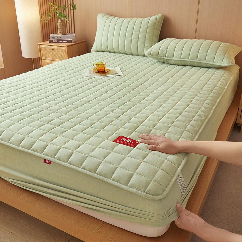 Pure Color Quilted Cotton Yarn-Dyed Bed Sheet & Bedspread Set