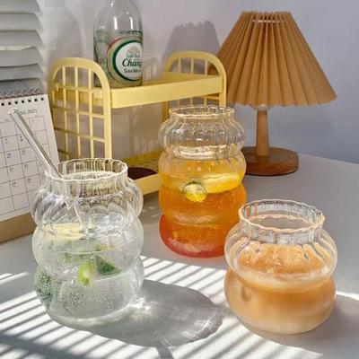 Kreativer Glasbecher Transparenter Bubble Tea Becher Glas Streifen Tumbler Kaffeetasse Saft Trinkglas Milch Wasserbecher Trinkgeschirr