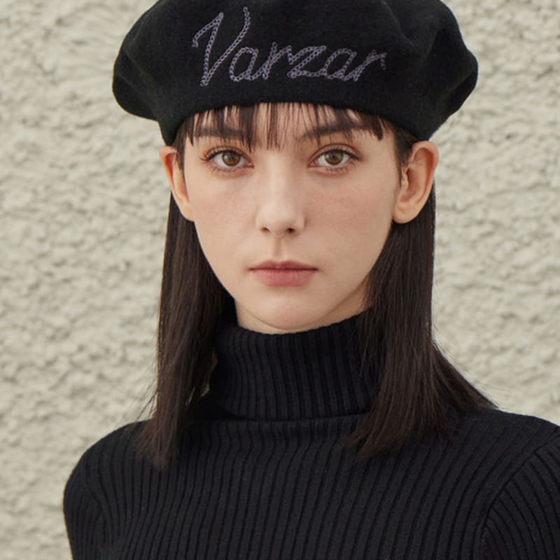 

VARZAR Берет из шерсти с изогнутым логотипом Черный FREE