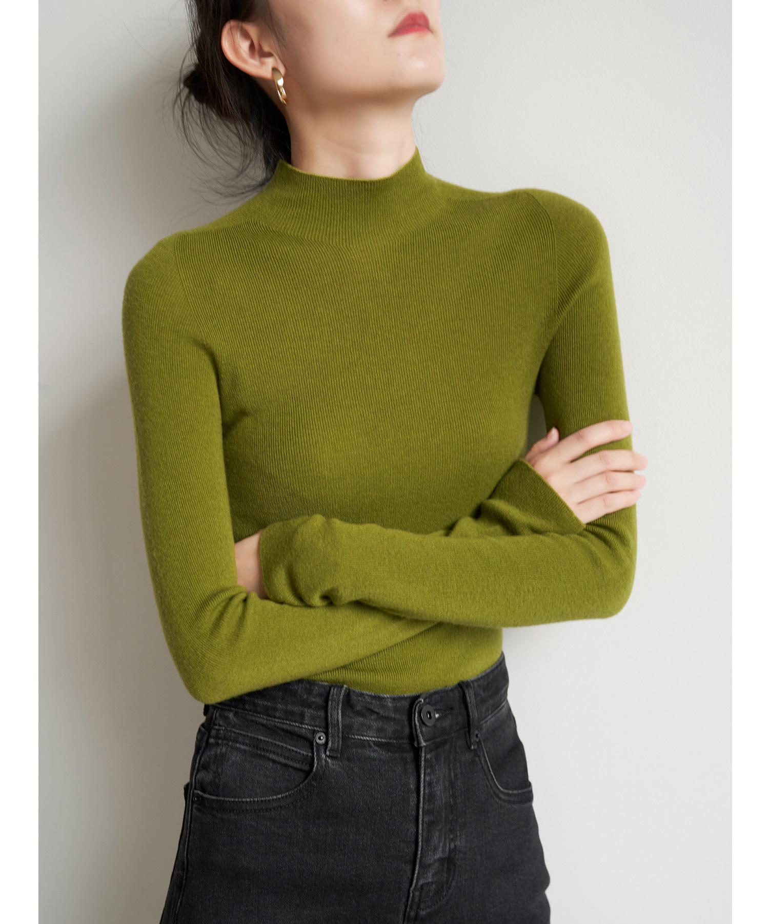 

SS STUDIO Seamless Wool Knit Women s Sweater - Half-High Neck, Solid Color, Perfect for Autumn/Winter. One Size