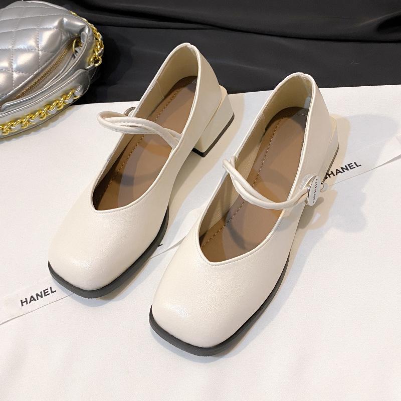 Versatile retro square head thick heel Mary Jane shoes women's autumn 2025 new shallow mouth word with medium heel single shoes women