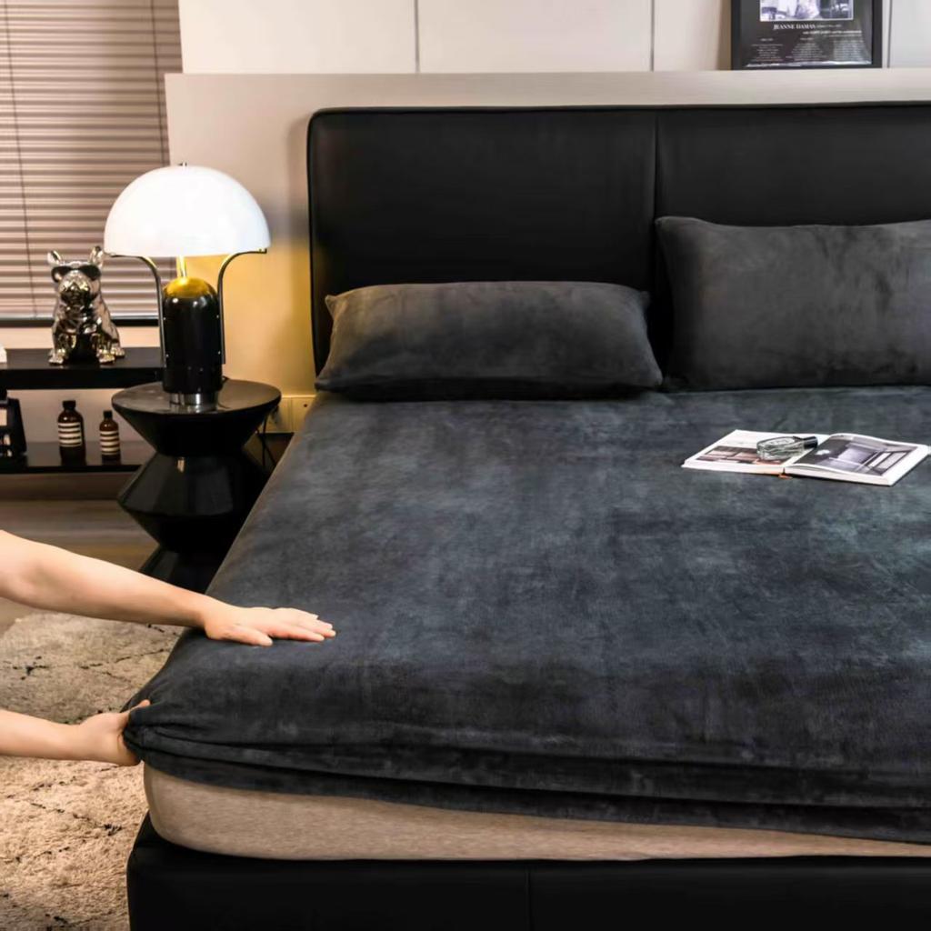 Warmer Plüsch Spannbettlaken Elastischer Matratzenbezug Samt Bettbezug Komplettset Winter Weich Familie Doppelbett Bettwäsche 120/150/180x200cm