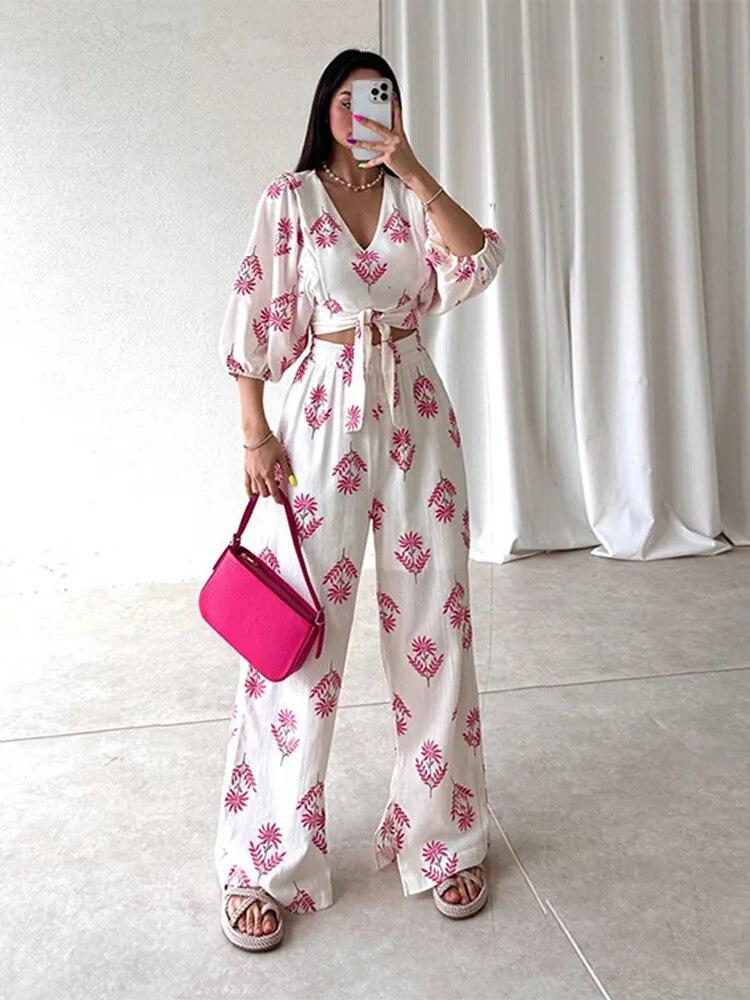 

Женский брючный костюм с широкими штанинами и принтом, с глубоким v-образным вырезом и рукавами-фонариками, бандажный летний комплект из 2 предметов, повседневный свободный офисный женский наряд