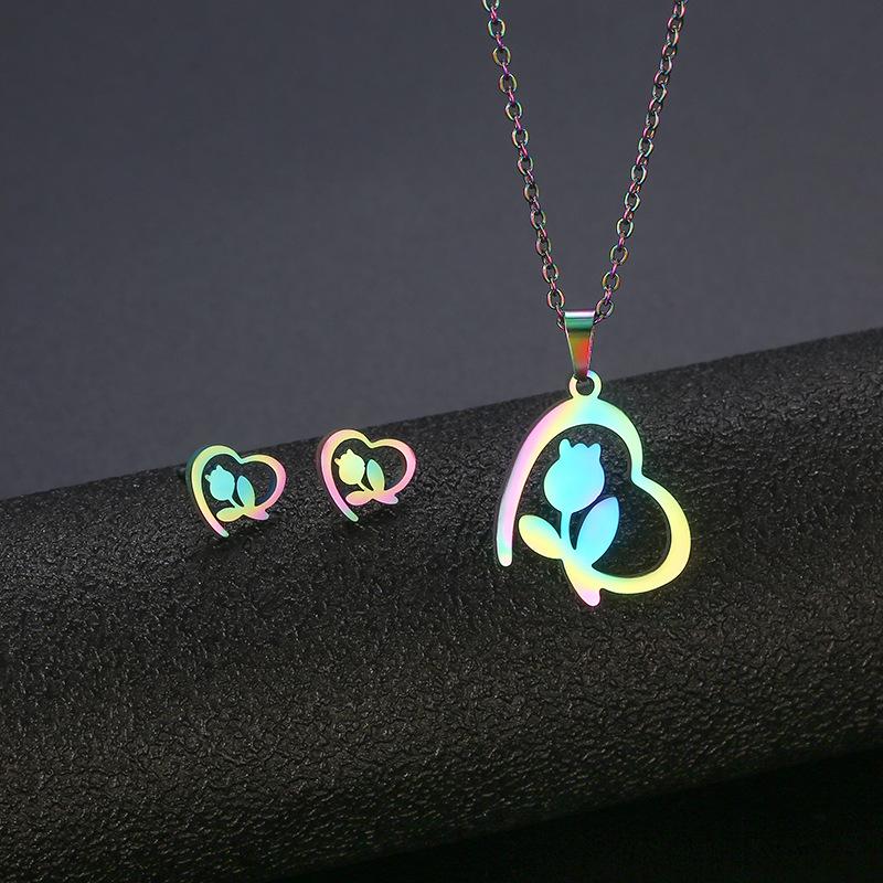

French heart-shaped rose flower necklace collarbone chain stud earrings set titanium steel colorful small fresh floral love sleeve chain