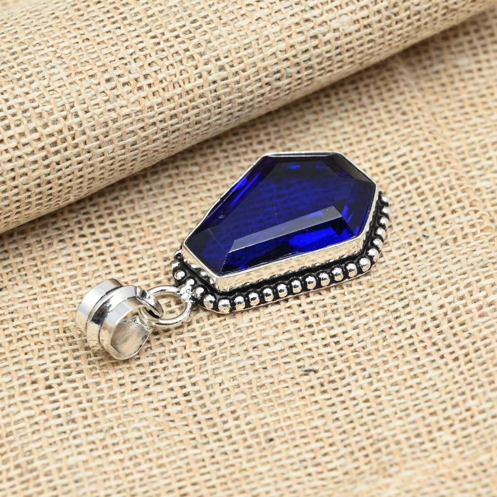 Blue Sapphire Gemstone Lab-Created Gemstone 925 Sterling Silver Jewelry Pendant