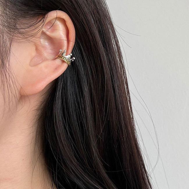 Crown Ear Clips for Women Without Ear Piercings Advanced Sense Niche Design Sense Ear Bone Clips New Models In Winter