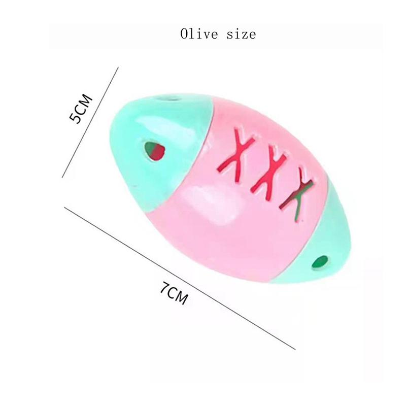 Heißes Haustier Katze Spielzeug Glockenball farbiges Plastik ausgehöhlt Katzengeräusch interaktives Spielzeug Haustierbedarf