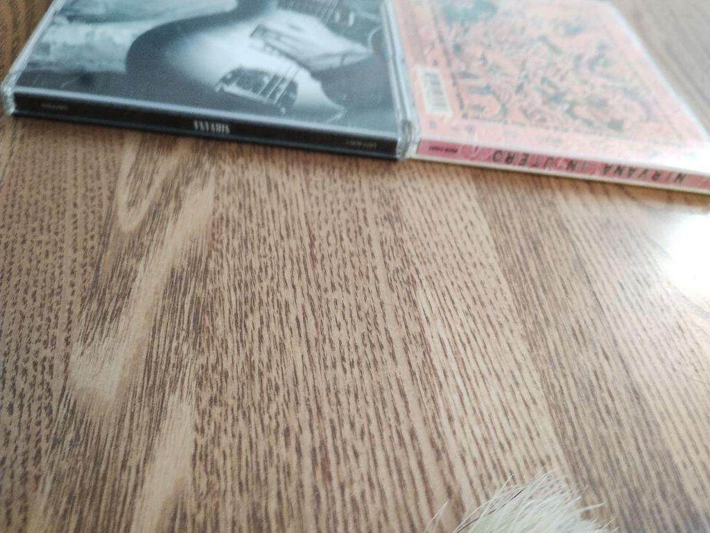 [USED] With Bonus NIRVANA Album CD with Bonus In Utero