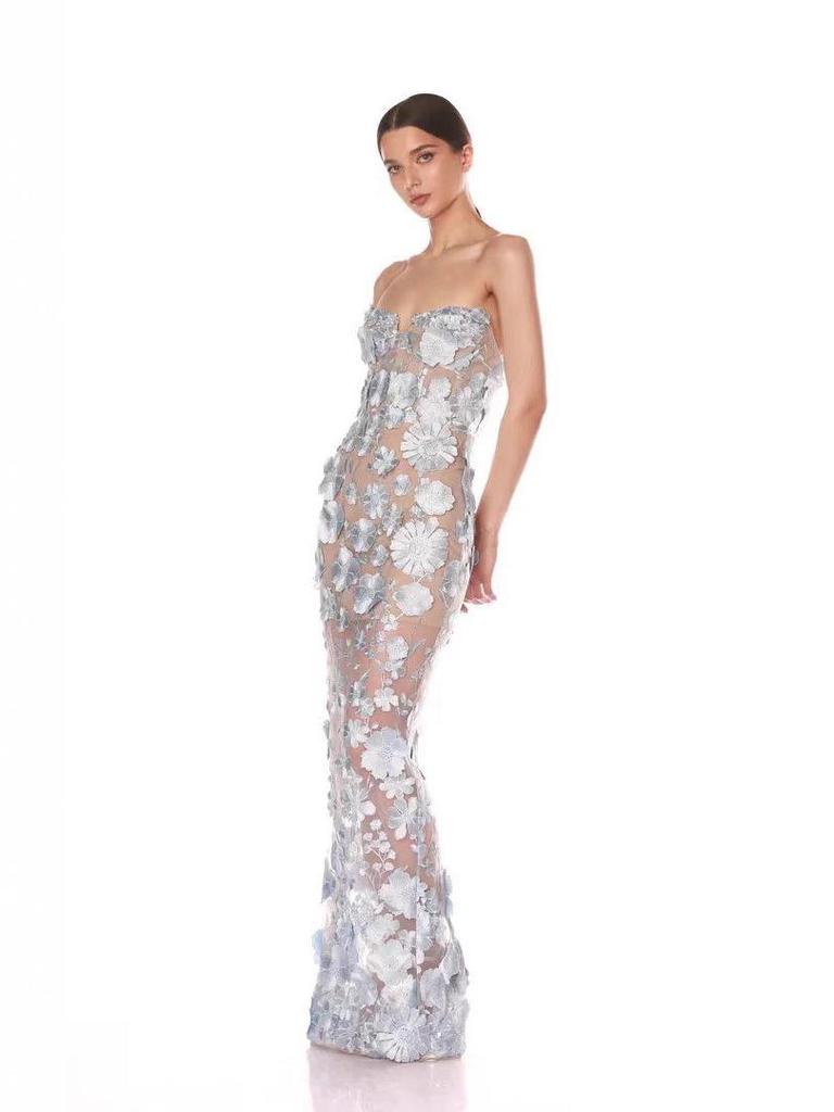 Europäisches & Amerikanisches Design Trägerloses Blaues Abendkleid mit 3D-Blumen-Details