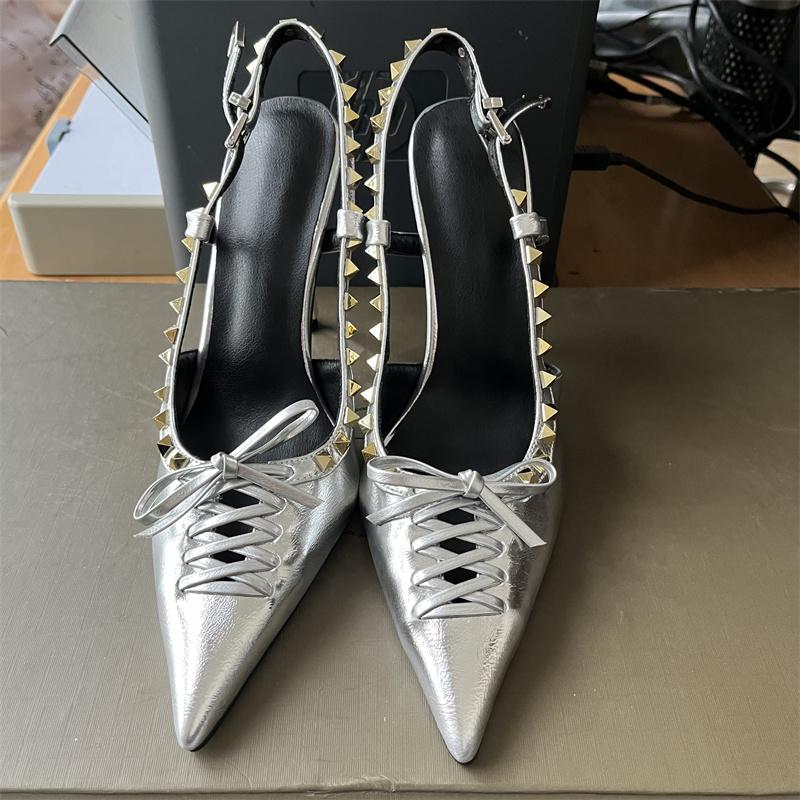 Fashion 2024 Brand Devise Rivet Bowknot Women's Sandals Fashion Sexy Slim Frenulum Sandals European American Banquet Nightclub 45 Shoes
