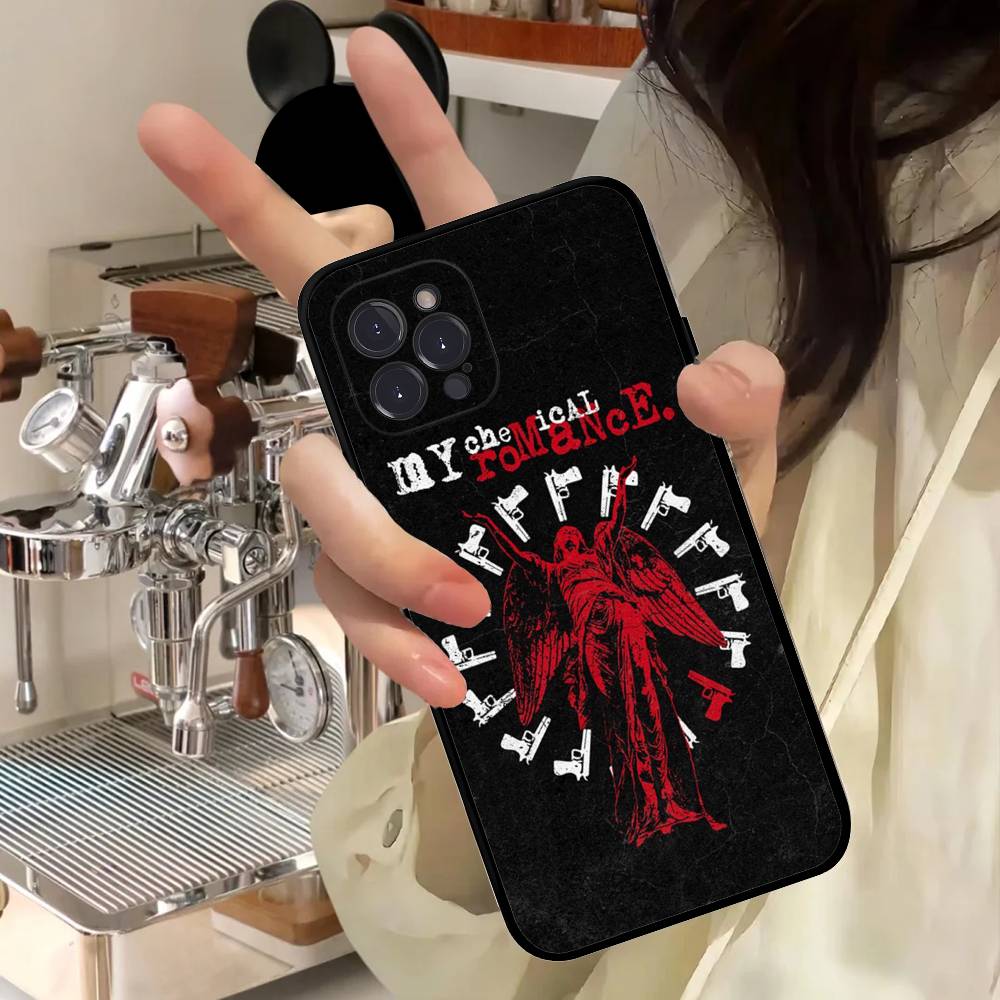 

My Chemical Romance Rock Band Phone Case For IPhone 16 Pro Max 15 17 Plus 14 13 12 Mini 11 Black Cover iPhone 12